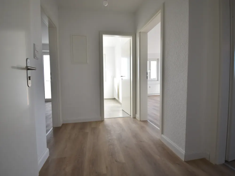 Erstbezug nach Renovierung! Moderne 3-Zi-Whg mit 2 Balkonen in Heiligenhaus