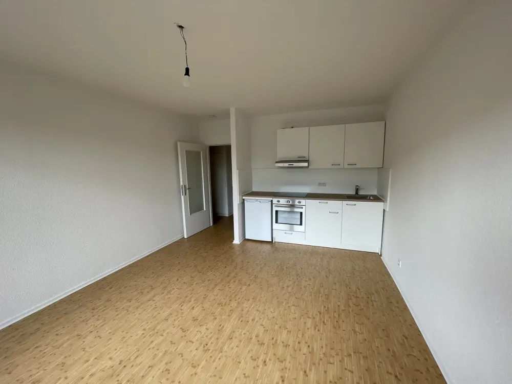 helle u.ruhige 1-Zimmer-Wohnung für Erstbezug nach Komplett-Sanierung in Meerbusch, provisionsfrei
