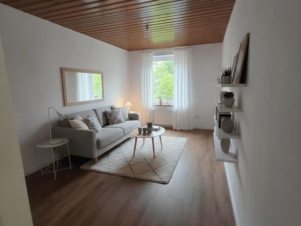 **Befristet auf 1 Jahr** 2-Zimmer Wohnung Düsseldorf