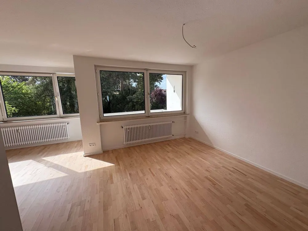 Frisch sanierte 3 Zimmer-Wohnung ab sofort zu vermieten