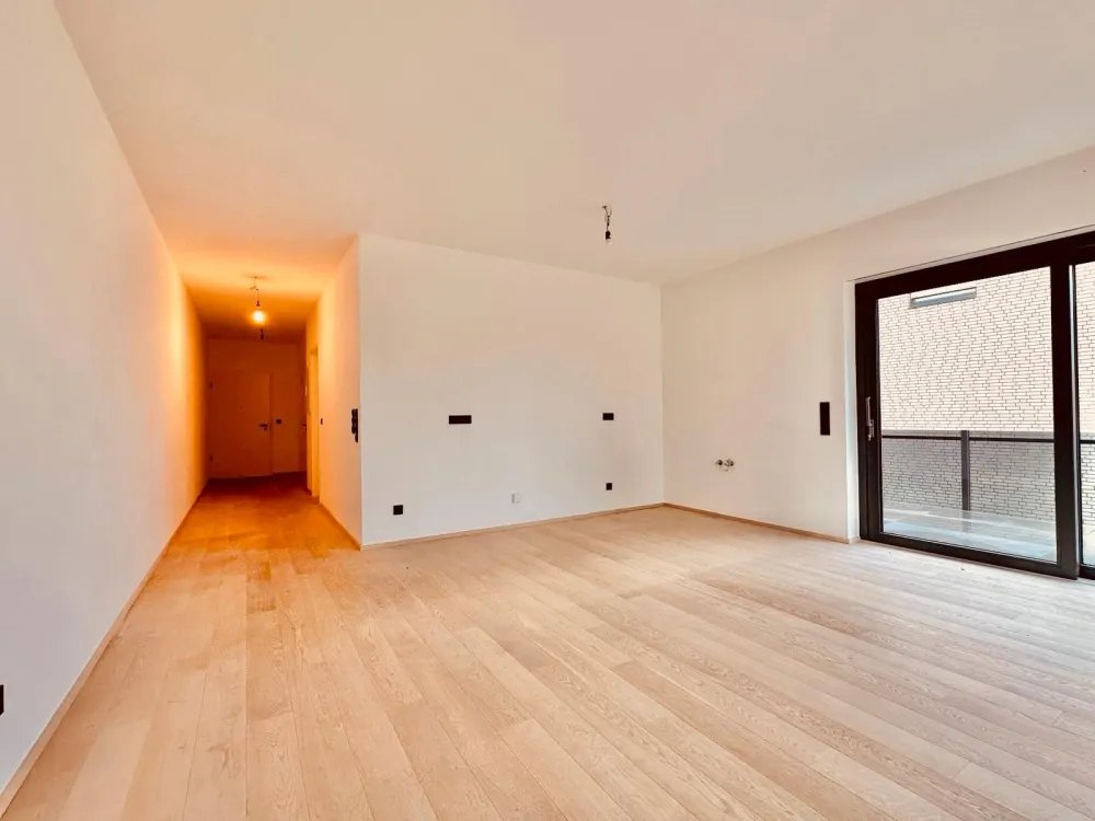 Beautiful bright two-room apartment including underground parking