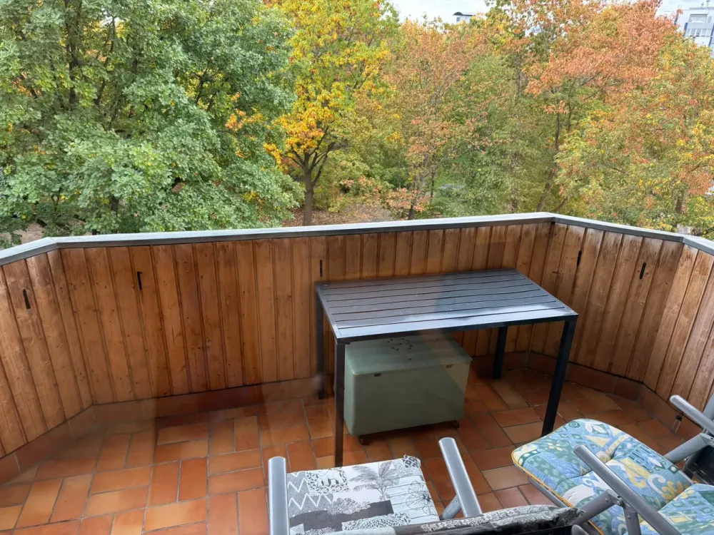 Beautiful 3.5-Room Apartment in Nürnberg Langw. Nord with 2500e Transfer Fee