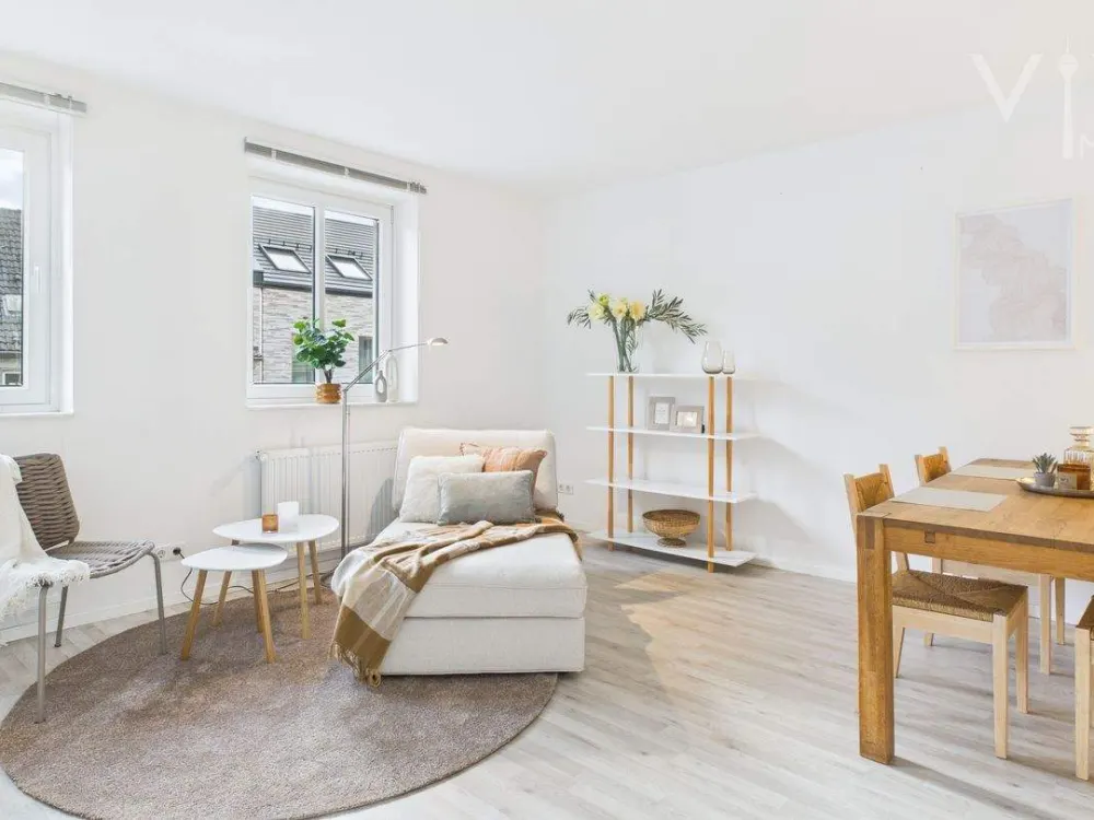 URBAN & COZY! Möblierte 2-Zimmer-Wohnung mit Einbauküche und Loggia