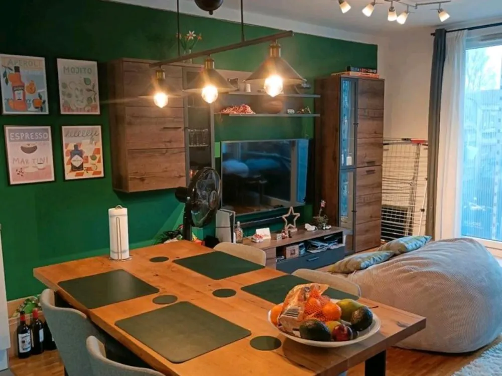 Schöne Wohnung in Barmbek; Zwischenmiete Oktober 06.10. - 06.11.