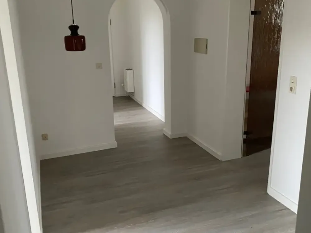 3-Room Apartment, 82 m² plus Parking Space