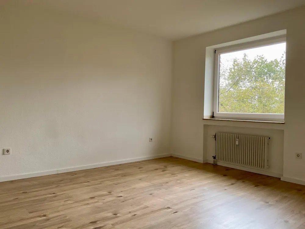 Schöne 2-Zimmer Wohnung mit Balkon