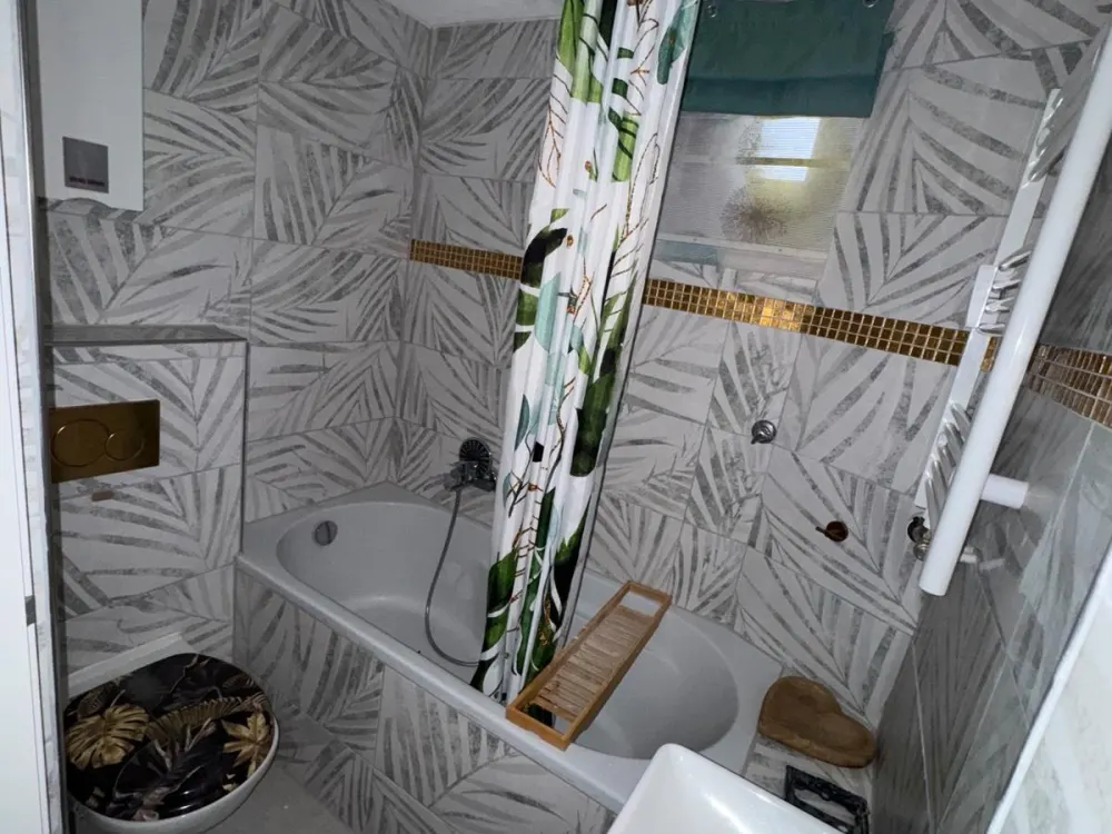 2 Zimmer Wohnung Als WG oder Kleine Familie zum Vermieten