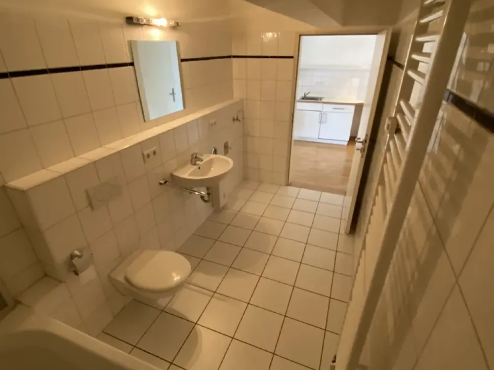 Großzügiges 1 Zimmer Apartment im Herzen der Altstadt