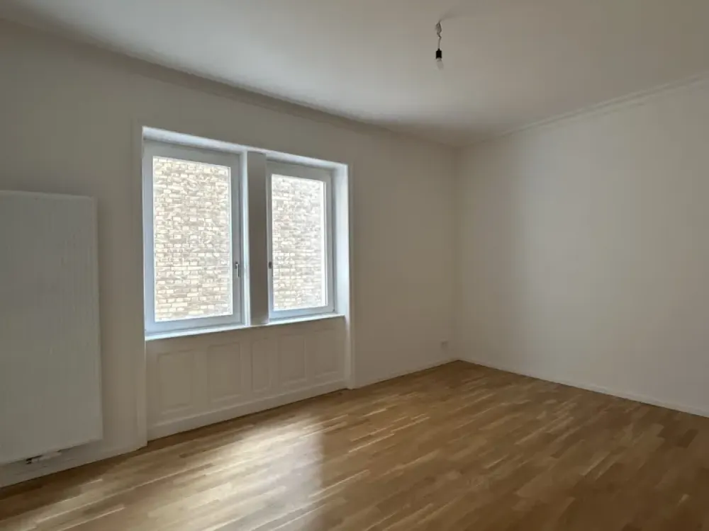 96 m² Wohnfühlfläche, helle 3-Zimmer-Wohnung mit Balkon