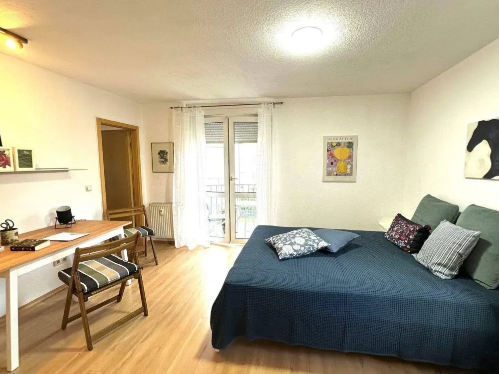 Attraktive 1 Zi.-Wohnung - möbliert - Balkon - TG !