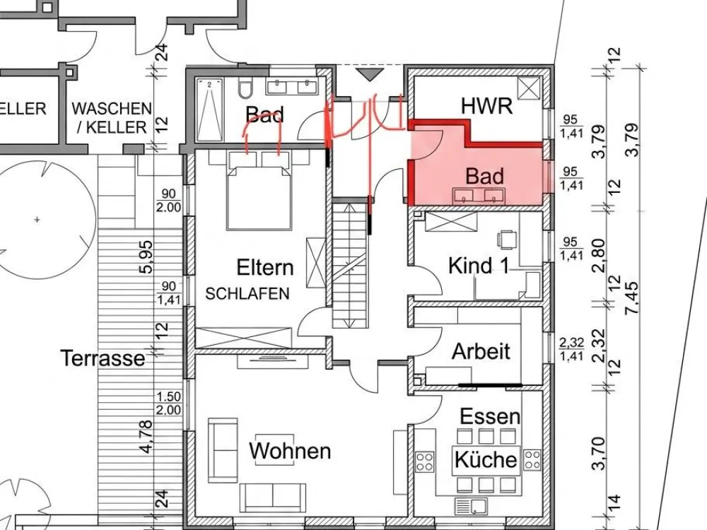 Exklusive 4-Zimmer-Wohnung im EG mit großer Terrasse und Garten