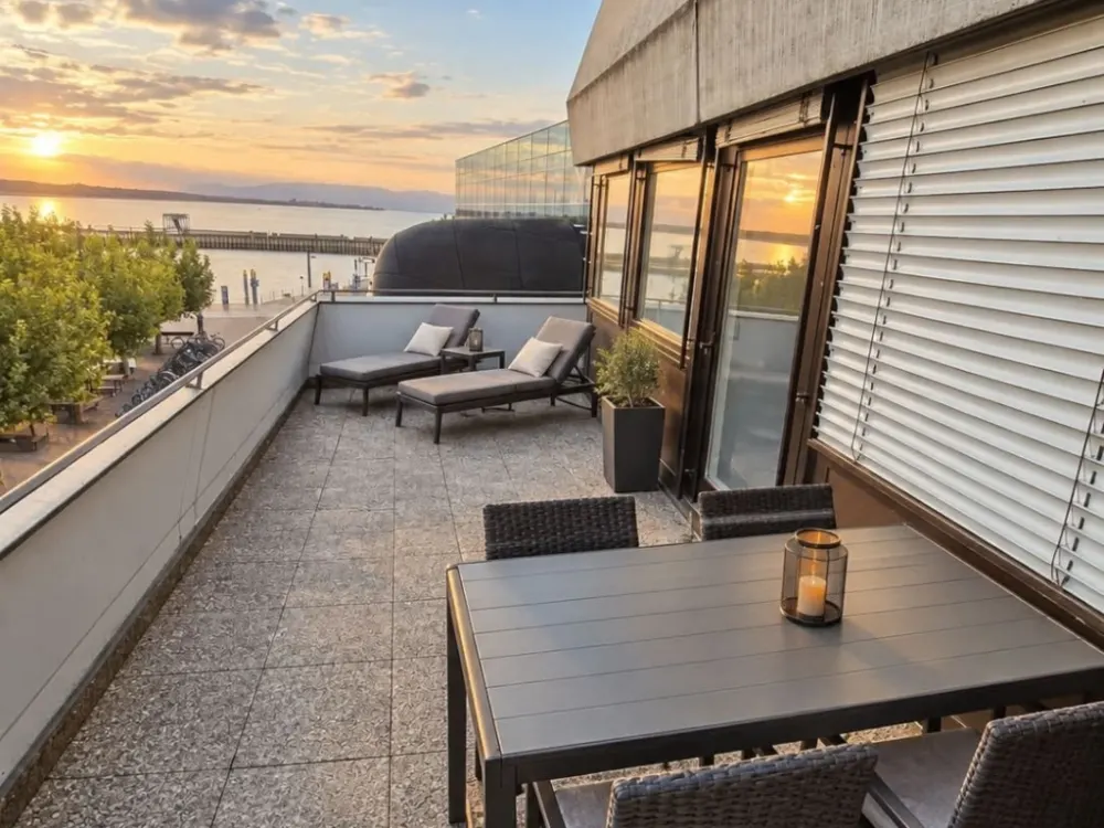 Top-Lage am See! Frisch renovierte möblierte Premium-WG mit Dachterrasse und Seeblick