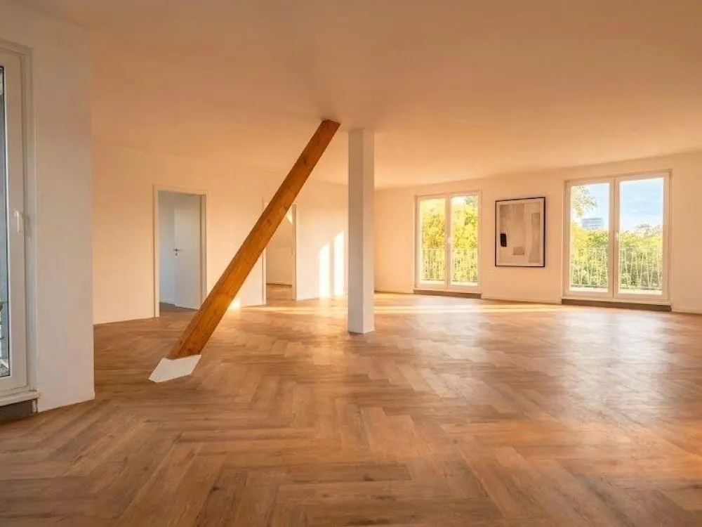 Saniertes 4,5-Zimmer-Penthouse mit großer Terrasse - Dortmund Bestlage