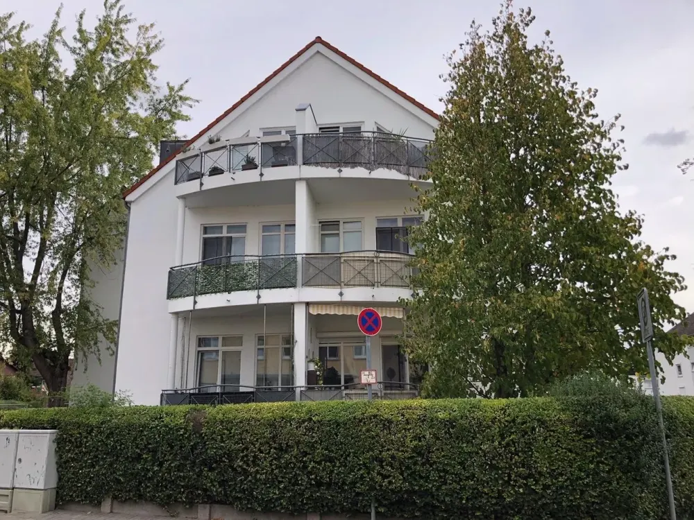 شقة جميلة من غرفتين مع شرفة في Maintal-Dörnigheim - 890 يورو شامل