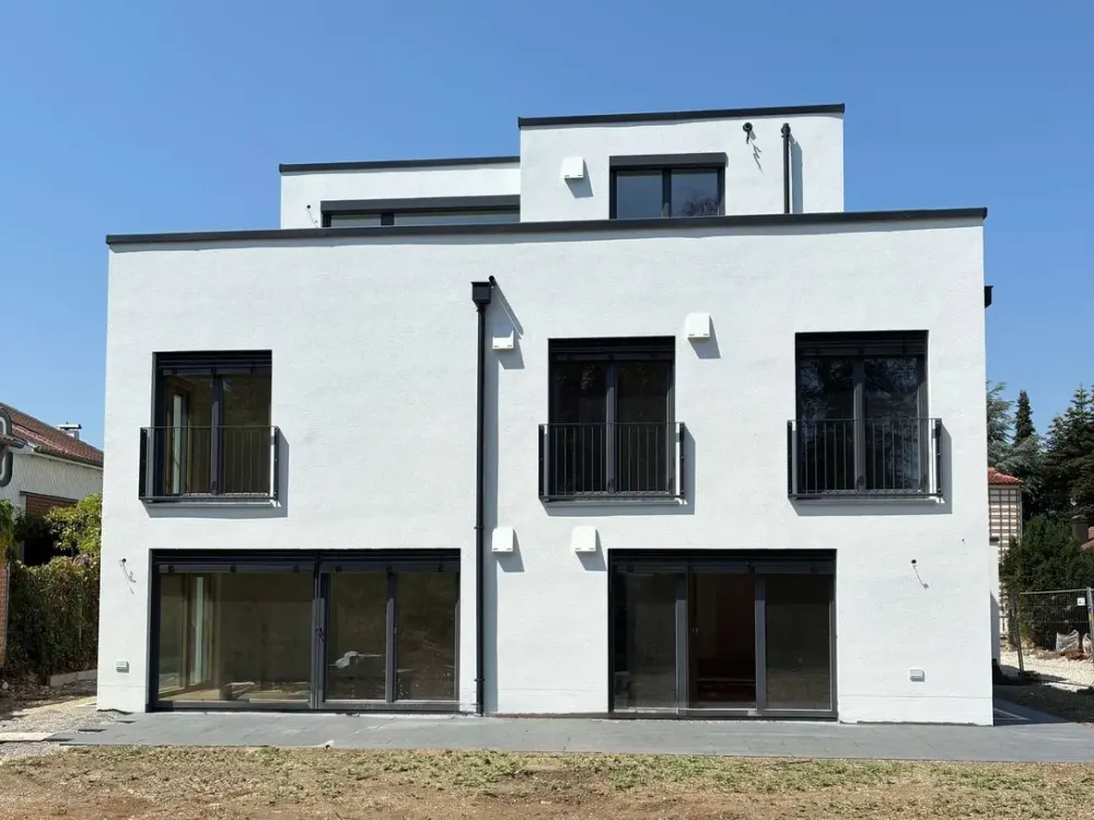 Familienwohnen mit riesigen Garten - Neubau-Erstbezug in München-Untermenzing // WE1