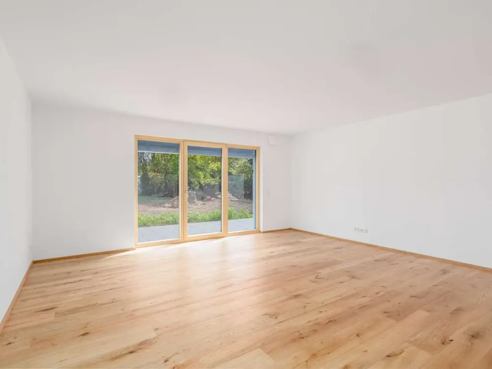 Familienwohnen mit riesigen Garten - Neubau-Erstbezug in München-Untermenzing // WE1