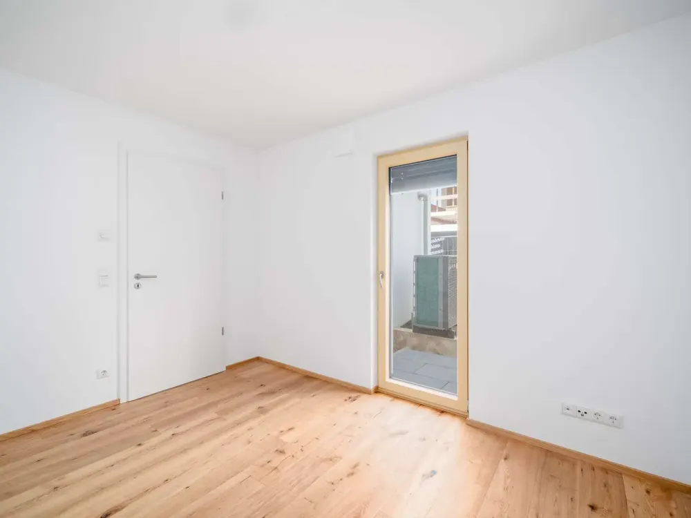 Familienwohnen mit riesigen Garten - Neubau-Erstbezug in München-Untermenzing // WE1