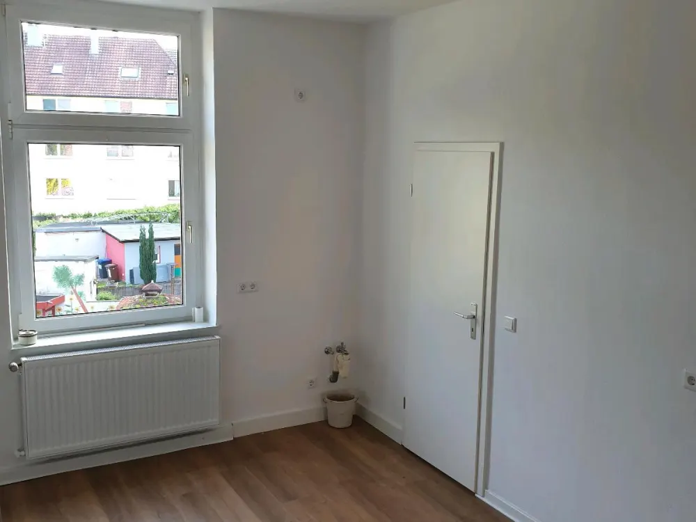 Wohnung 68 qm 3 Zimmer + grosse Küche im 2 OG 544,oo KM