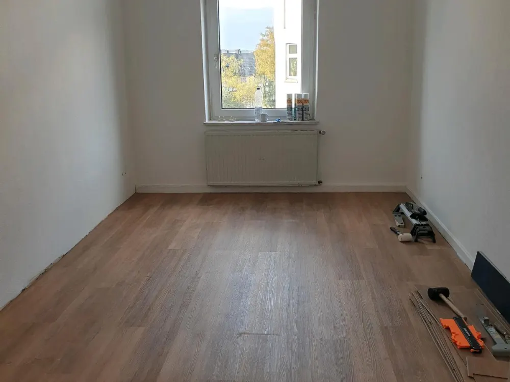 Wohnung 68 qm 3 Zimmer + grosse Küche im 2 OG 544,oo KM