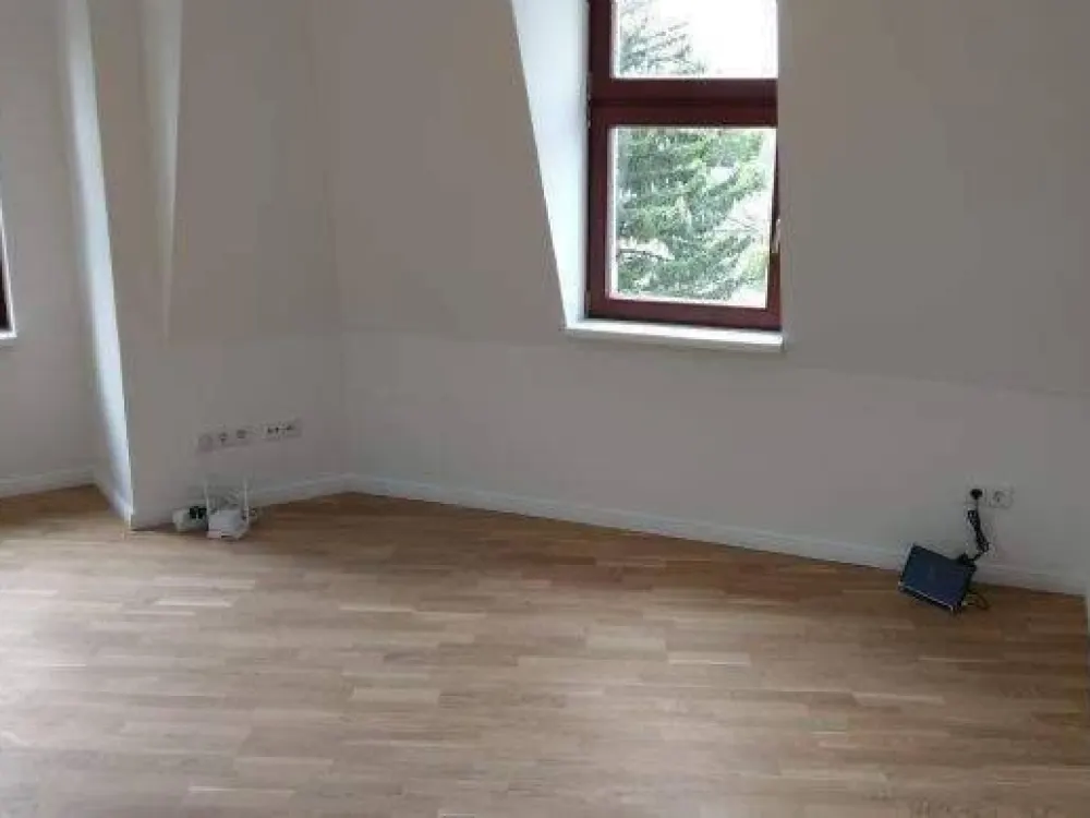 3 - Raumwohnung, Hochwertig sanierter Altbau!