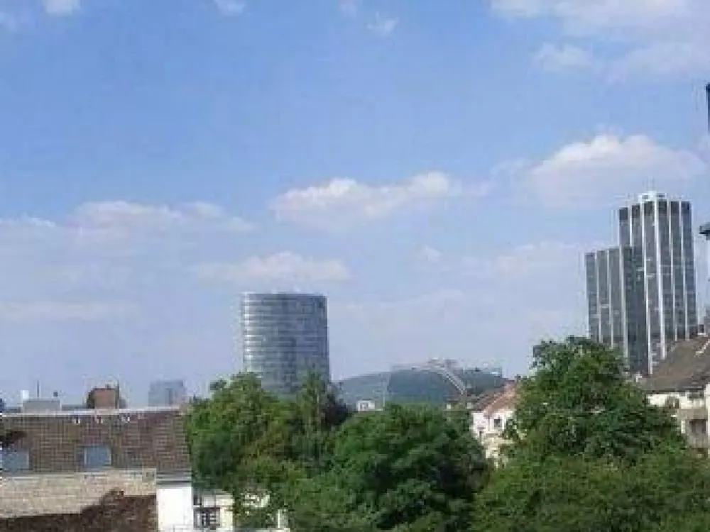 Unterbilk - möbliertes Appartement - Nähe Medienhafen !!!