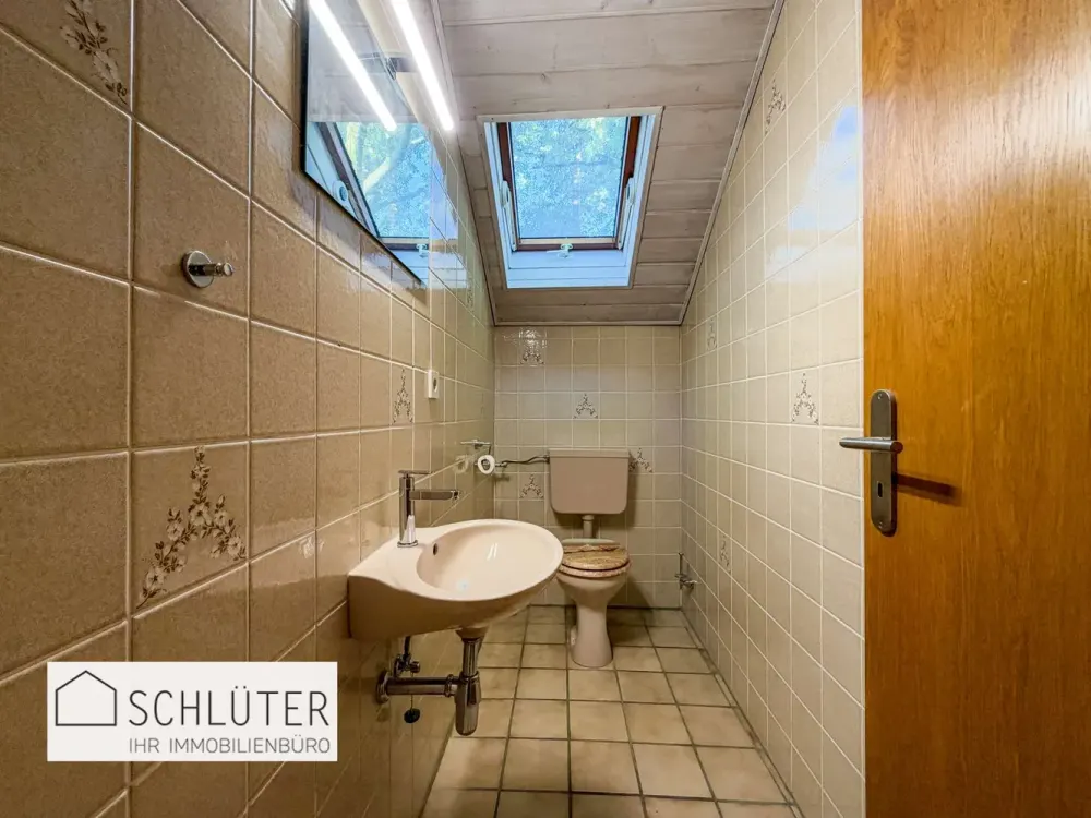 3 Zimmer Schloß Neuhaus / Mastbruch