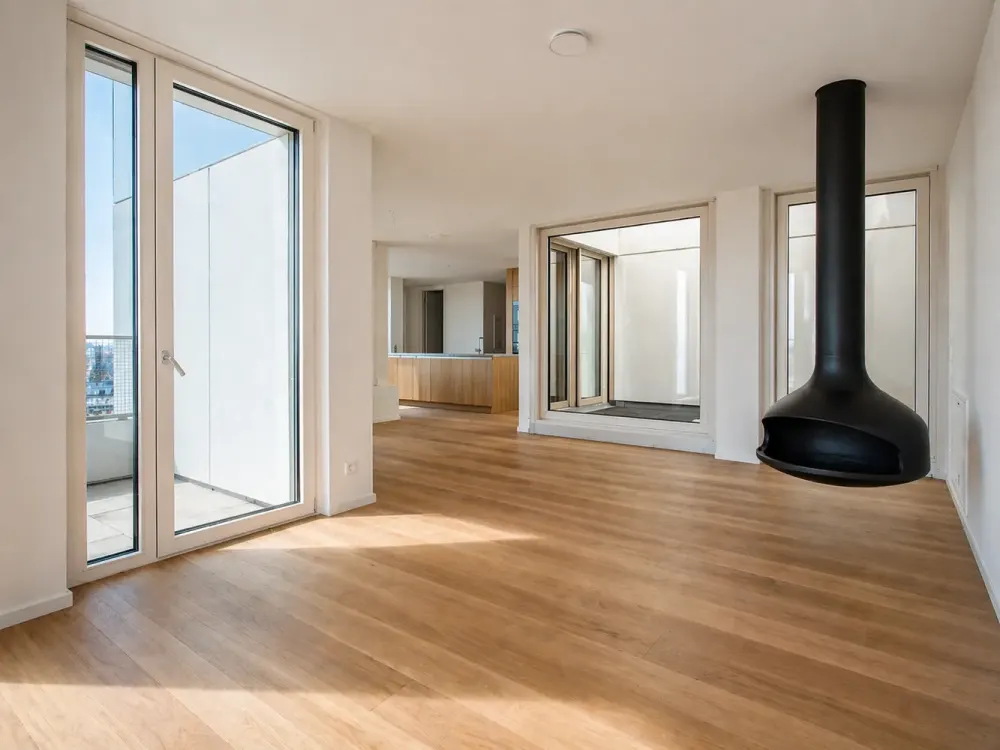 Exclusive: 3-Room Loft Apartment with Fireplace!