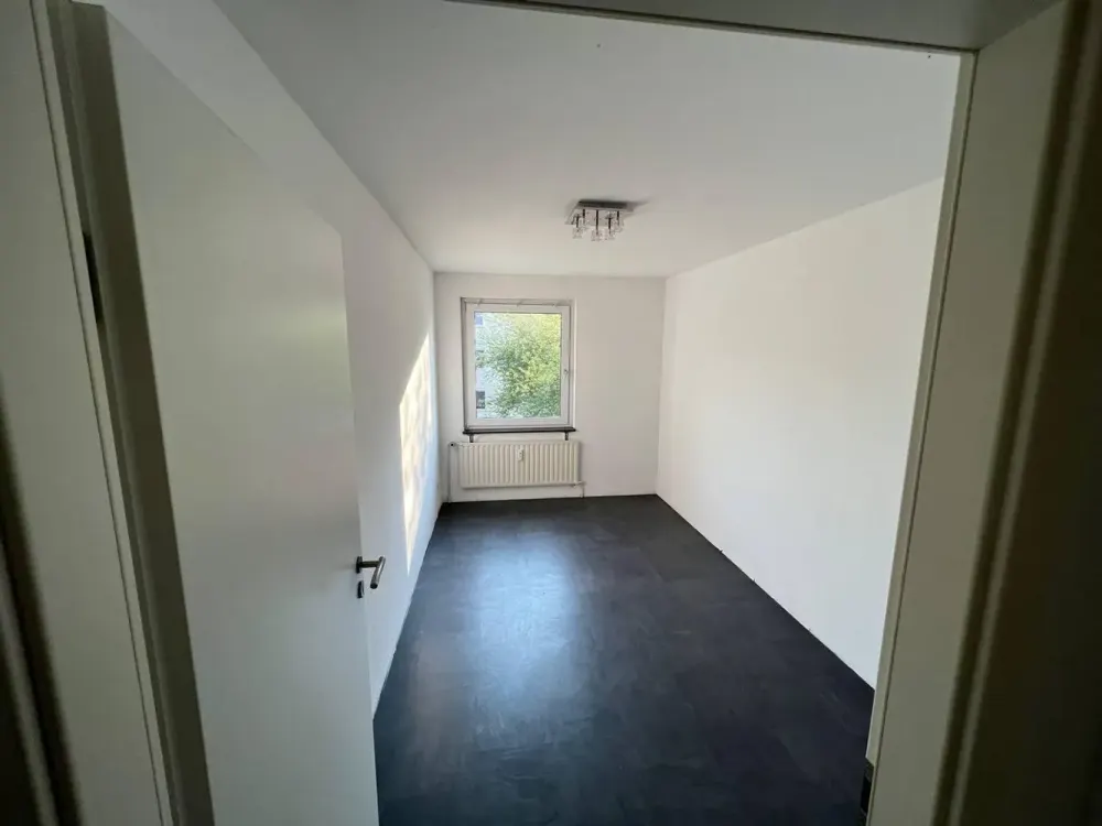 4-Zimmer-Wohnung mit Balkon in Stuttgart-Freiberg