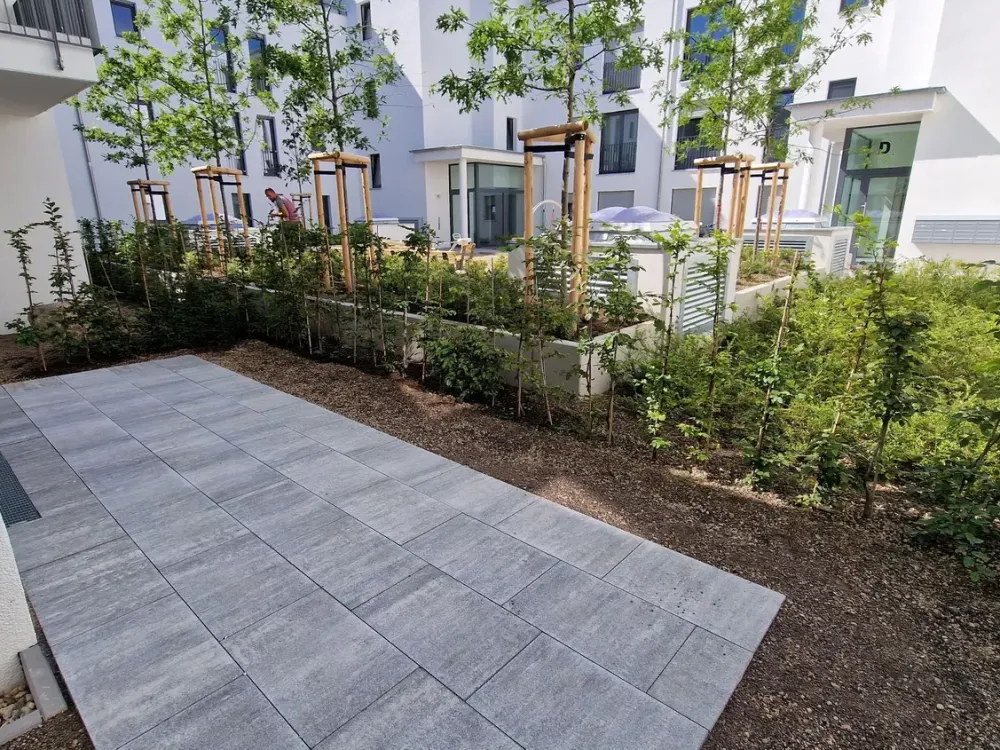 Moderne 2-Zimmer-Terrassenwohnung mit EBK/Fußbodenheizung