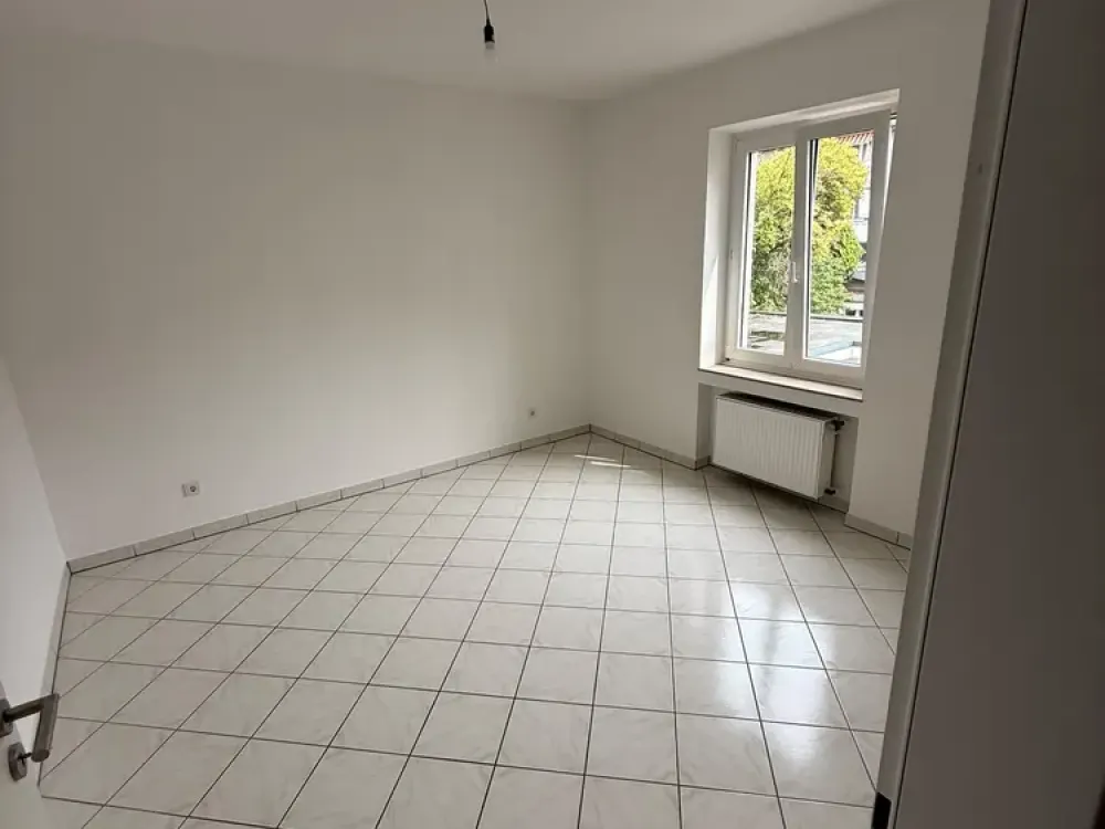 Erstbezug nach Sanierung - WG- geeignete 2-Zimmerwohnung