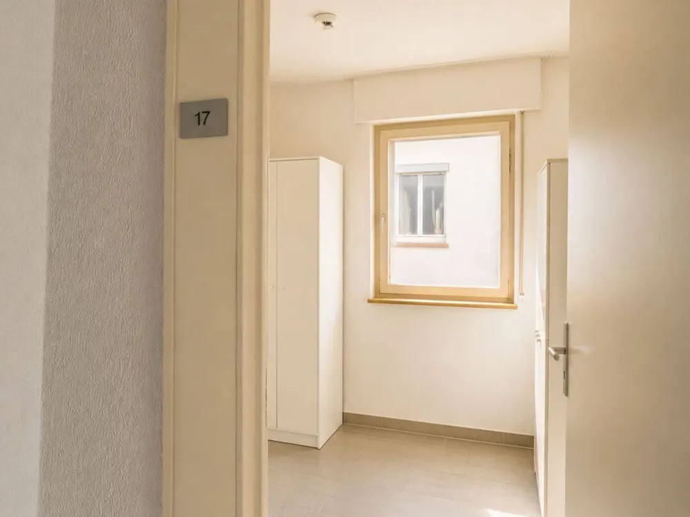 Vollmöbliertes Studioapartment mit Balkon und Aussicht über Stuttgart