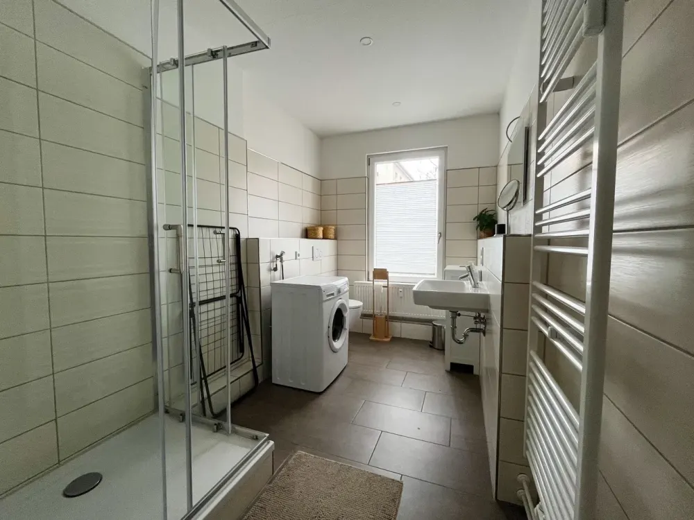** 1 Monat Kaltmietfrei ** Helle 3-Zimmer-Wohnung mit Einbauküche im Leipziger Zentrum