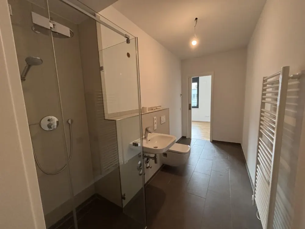 Highlight: Schöne 2-Zimmer-Wohnung im Neubau zentral in Frankfurt-Ostend