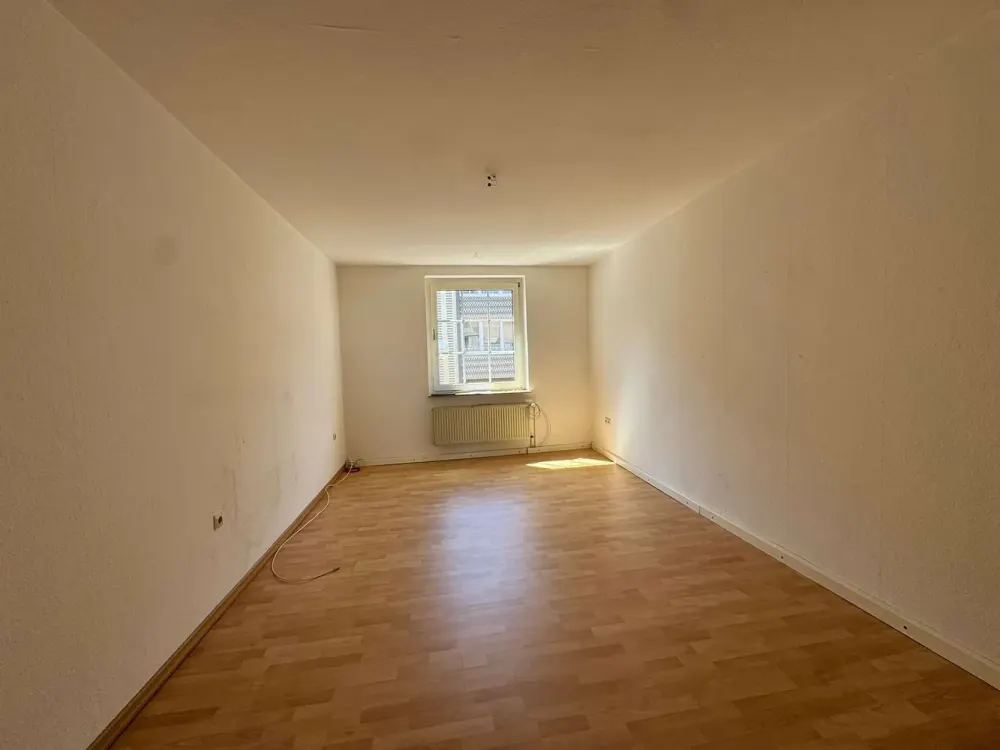 Gepflegte Zwei-Zimmer-Wohnung mit Balkon in der Waltroper Innenstadt.