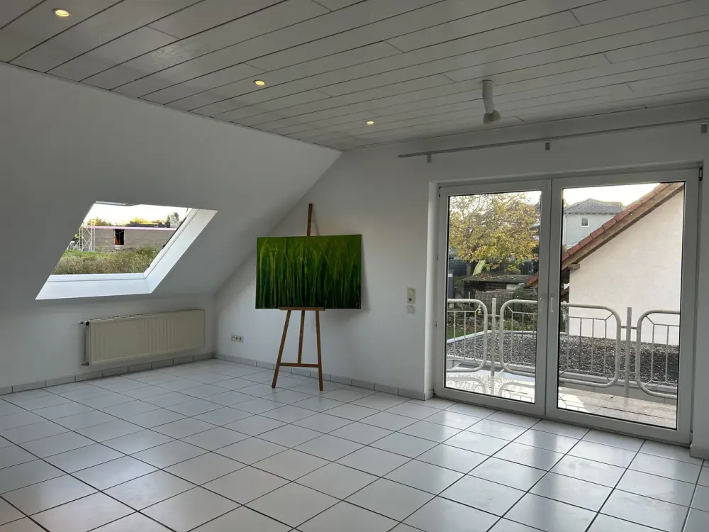 Modern Living in Lebach: 74 m² with West Balcony, Fitted Kitchen & Utilities Including Electricity!