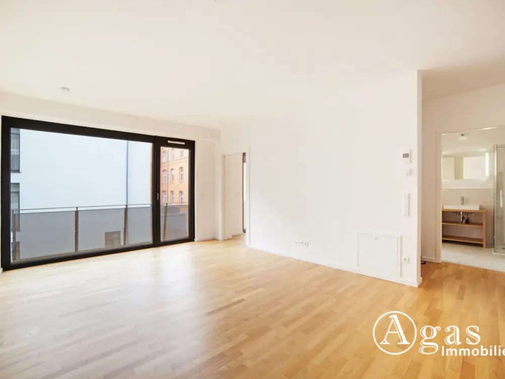 Gemütliche 2 Zimmer Wohnung mit ca. 47m², EBK und Balkon in Berlin-Mitte!