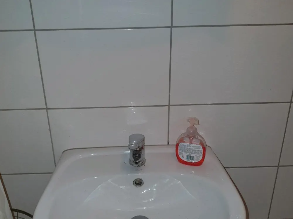Helles & ruhiges Zimmer in gepflegter 3-Zimmer-Wohnung