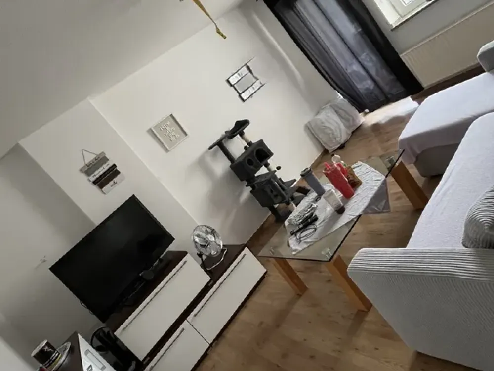 Kleine 2-Zimmerwohnung auf der Neusser-Furth