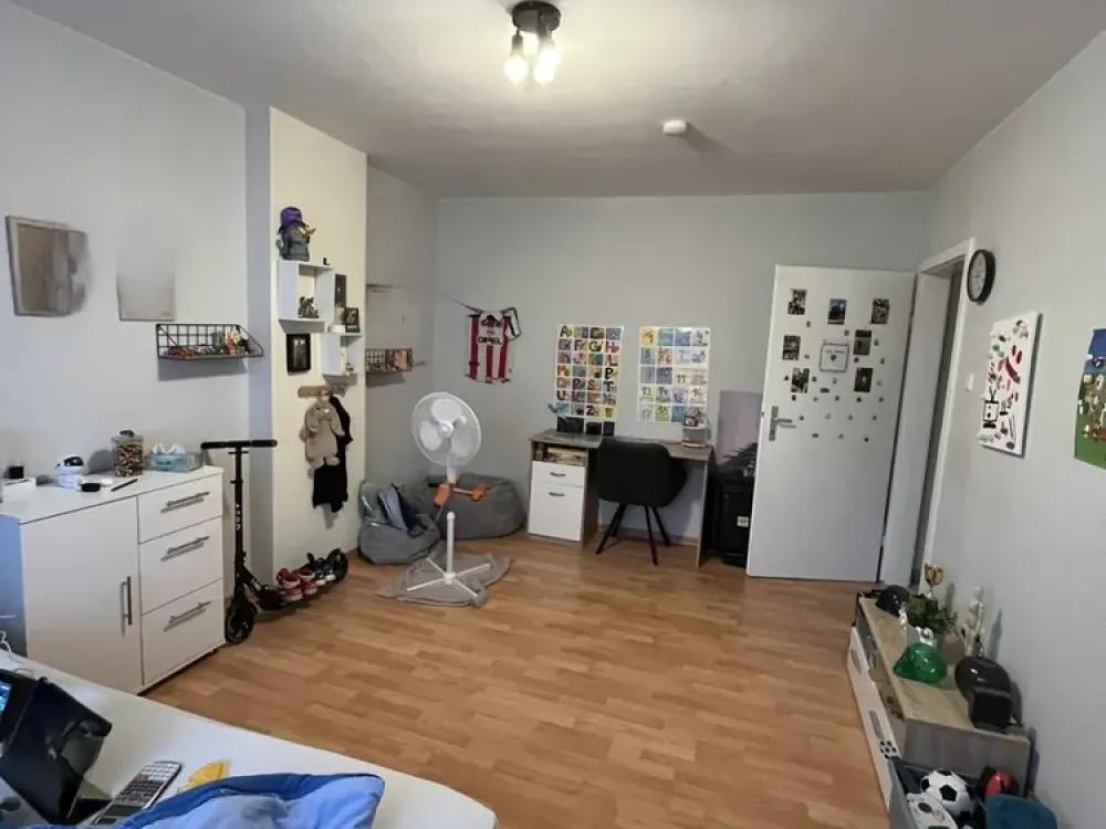 Kleine 2-Zimmerwohnung auf der Neusser-Furth