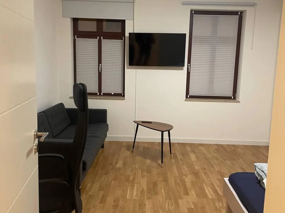 Schöne 1 Raumwohnung, super angebunden