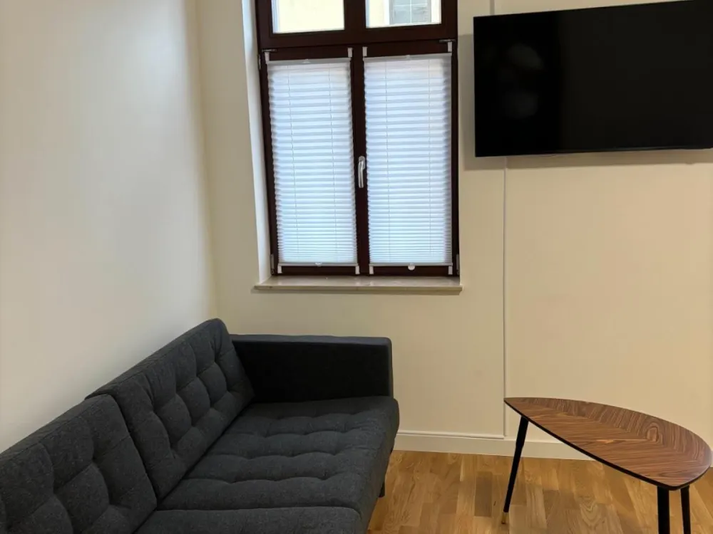 Schöne 1 Raumwohnung, super angebunden
