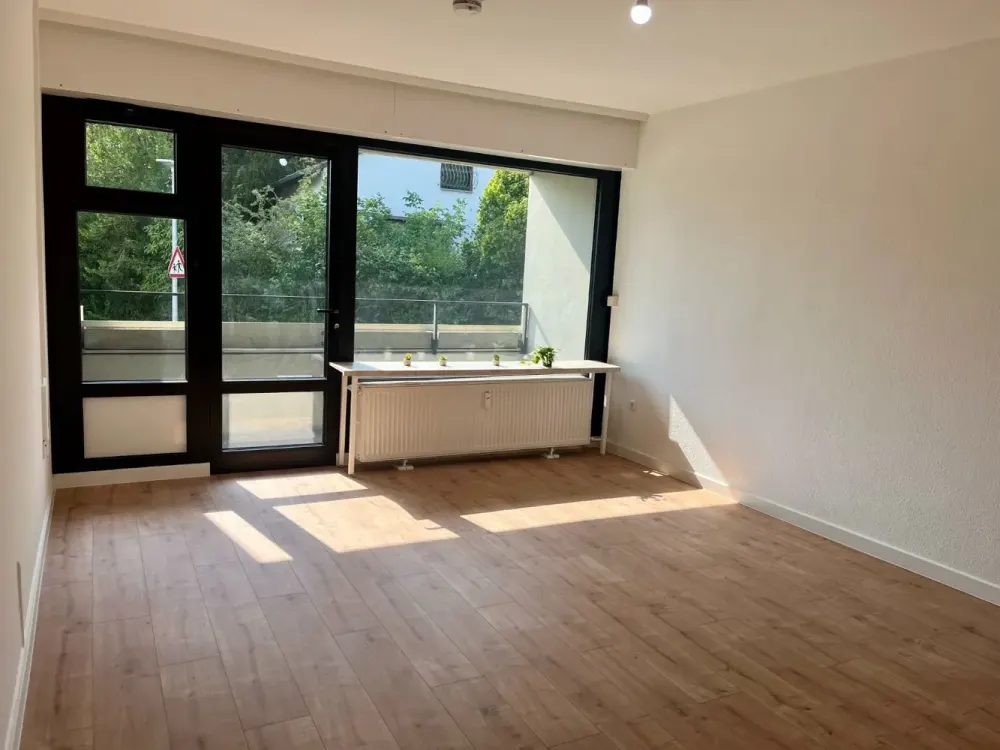 Erstbezug nach Sanierung - Schöne 2 Zimmer Wohnung mit 2 Balkonen im beliebten Heideviertel!