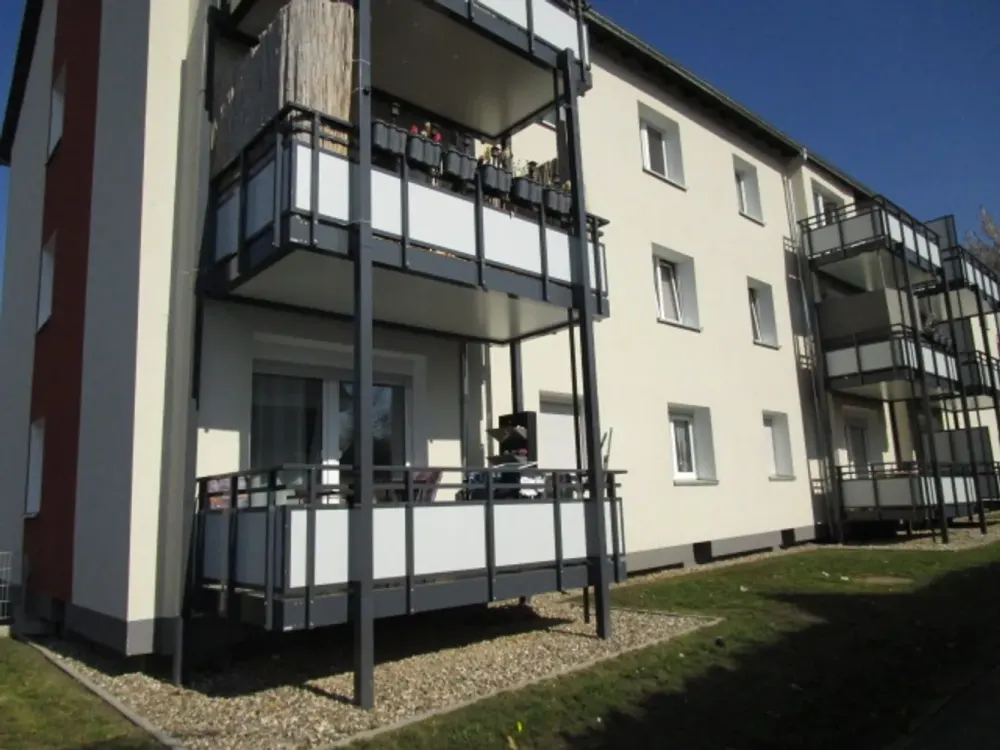 Herzlich Willkommen im frisch renovierten Zuhause: 3-Zimmer Wohnung in Dortmund Eving