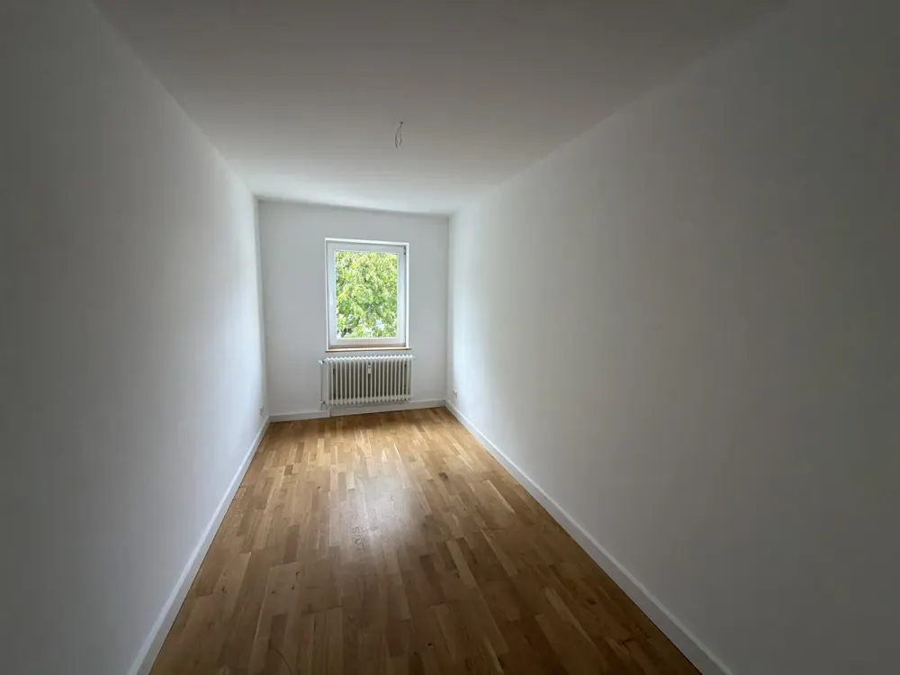 Gepflegte 3 Zimmer Erdgeschosswohnung mit Balkon in Köln-Holweide