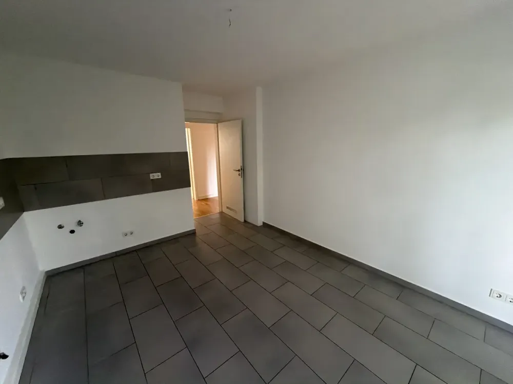 Gepflegte 3 Zimmer Erdgeschosswohnung mit Balkon in Köln-Holweide