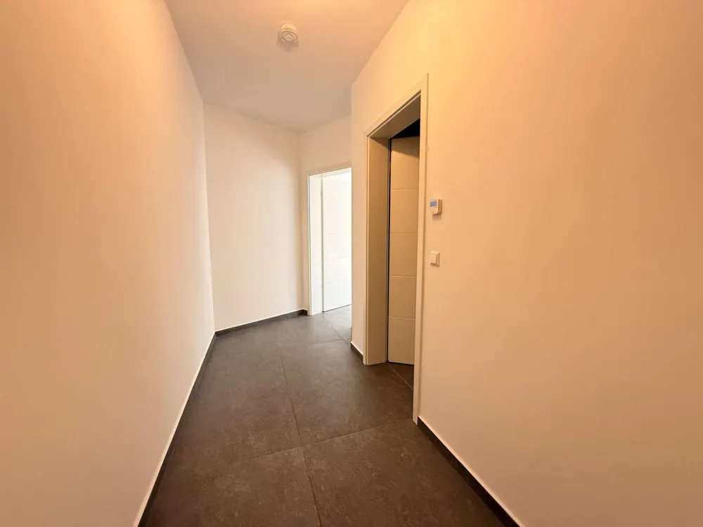*ab sofort !* Hochwertige 4-Zimmer I 2 Bäder I sonniger Balkon I Fußbodenheizung I Zentrum-Nord