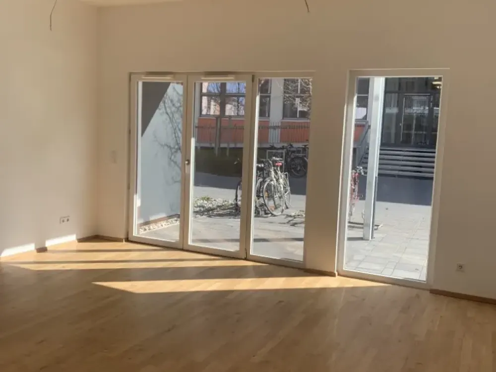 *1 Month Rent-Free* Bright 2-Room Apartment with Terrace and Parking Space