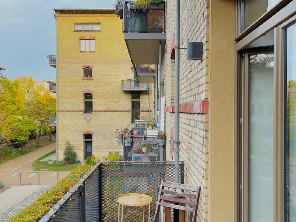Möbliertes Loft in altem Industriebau zur Zwischenmiete - Miete ist all inclusive