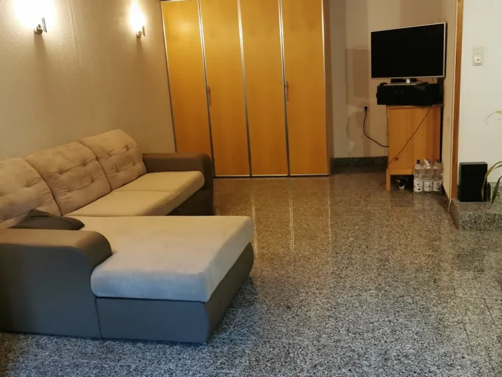 Gepflegte 1-Zimmer Wohnung im Parterre in Frankfurt-Rödelheim
