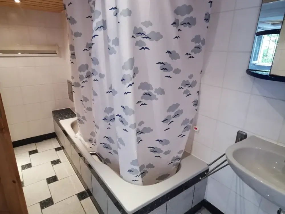 Gepflegte 1-Zimmer Wohnung im Parterre in Frankfurt-Rödelheim